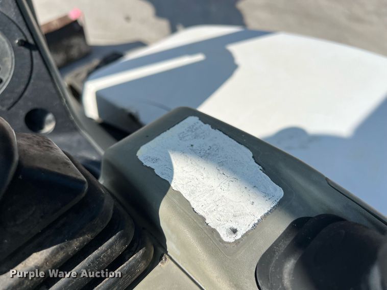 image for item DS3122 2014 Bobcat E42 mini excavator