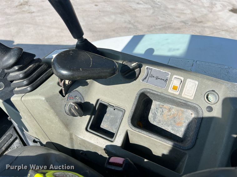 image for item DS3122 2014 Bobcat E42 mini excavator