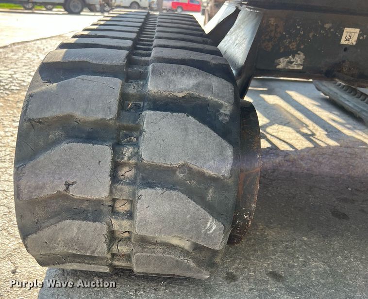 image for item DS3122 2014 Bobcat E42 mini excavator