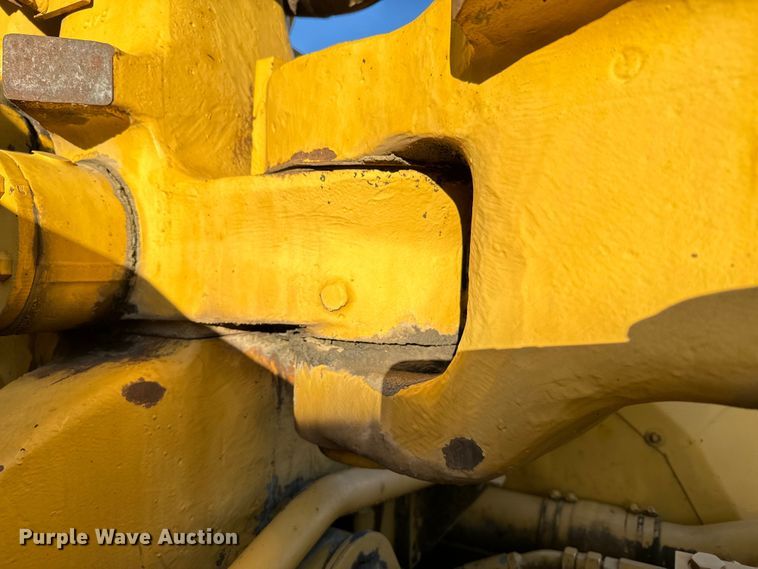 image for item DS4728 1980 Caterpillar 621B water wagon