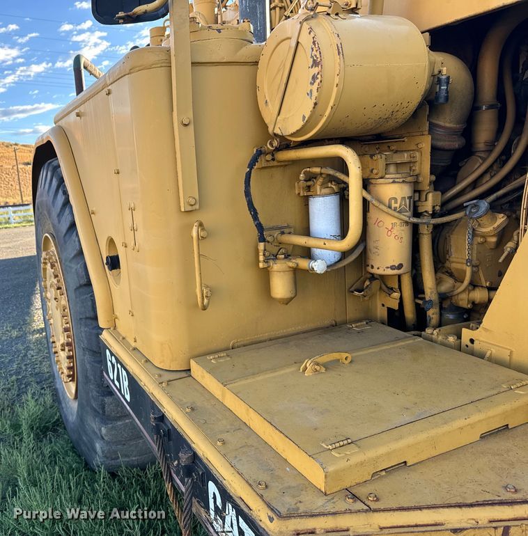 image for item DS4728 1980 Caterpillar 621B water wagon