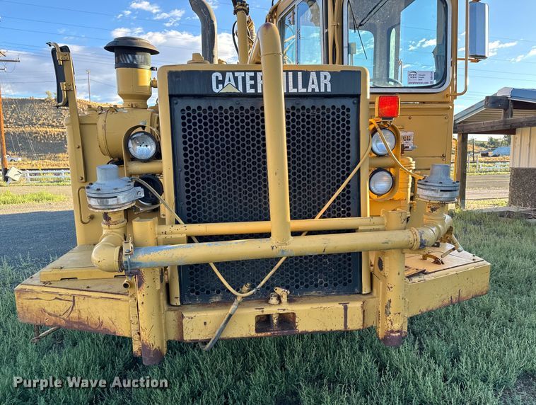 image for item DS4728 1980 Caterpillar 621B water wagon