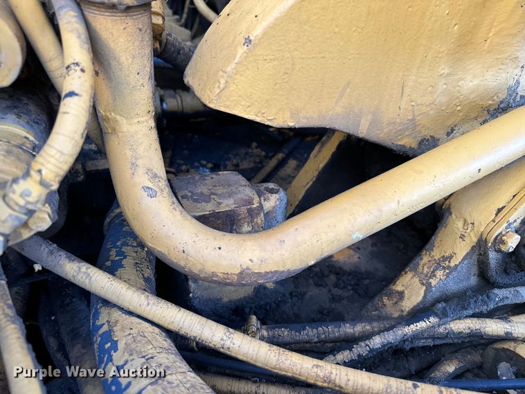 image for item DS4728 1980 Caterpillar 621B water wagon