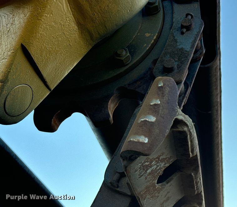 image for item DS4729 1987 Caterpillar 615 elevating scraper