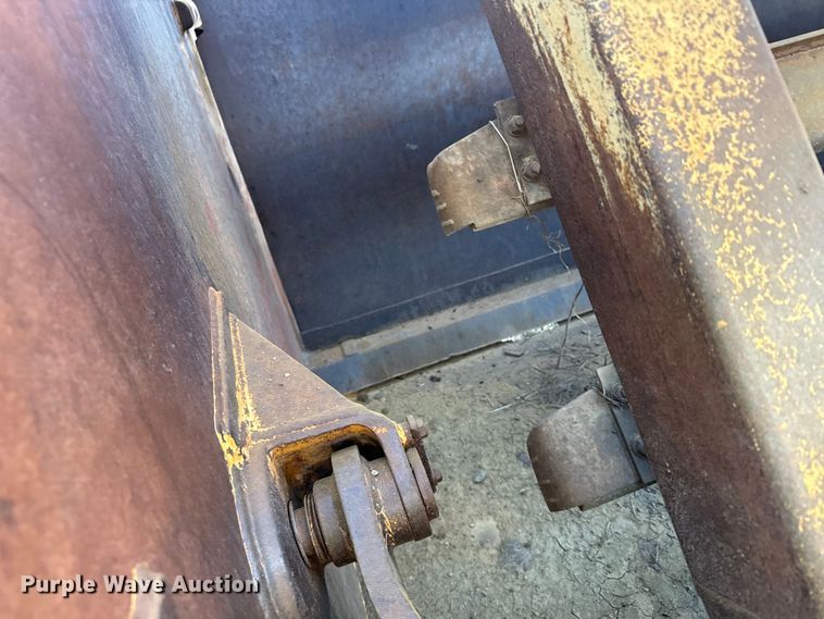 image for item DS4729 1987 Caterpillar 615 elevating scraper