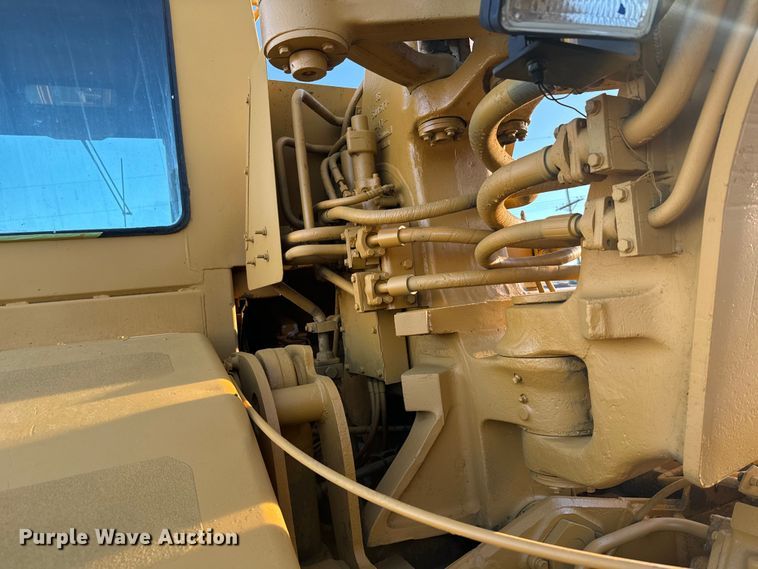 image for item DS4729 1987 Caterpillar 615 elevating scraper