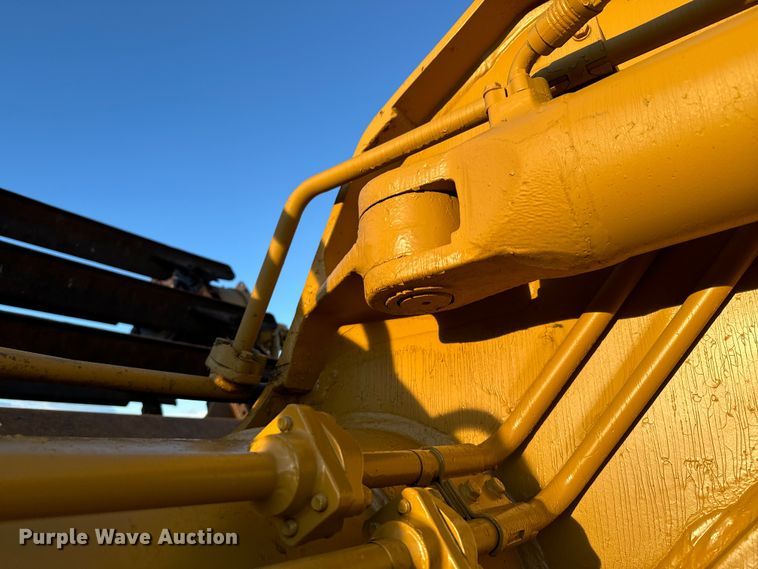 image for item DS4729 1987 Caterpillar 615 elevating scraper