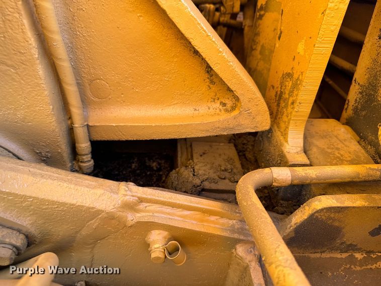 image for item DS4729 1987 Caterpillar 615 elevating scraper
