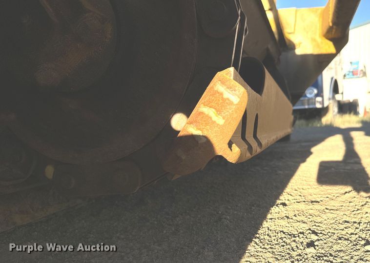 image for item DS4729 1987 Caterpillar 615 elevating scraper