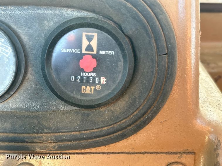 image for item DS4729 1987 Caterpillar 615 elevating scraper