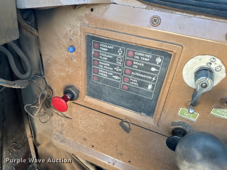 image for item DS4729 1987 Caterpillar 615 elevating scraper