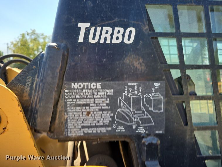 image for item DS4791 2004 Caterpillar 257B tracked skid steer loader