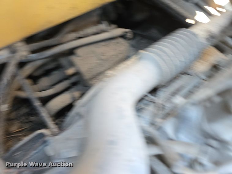 image for item DS4791 2004 Caterpillar 257B tracked skid steer loader