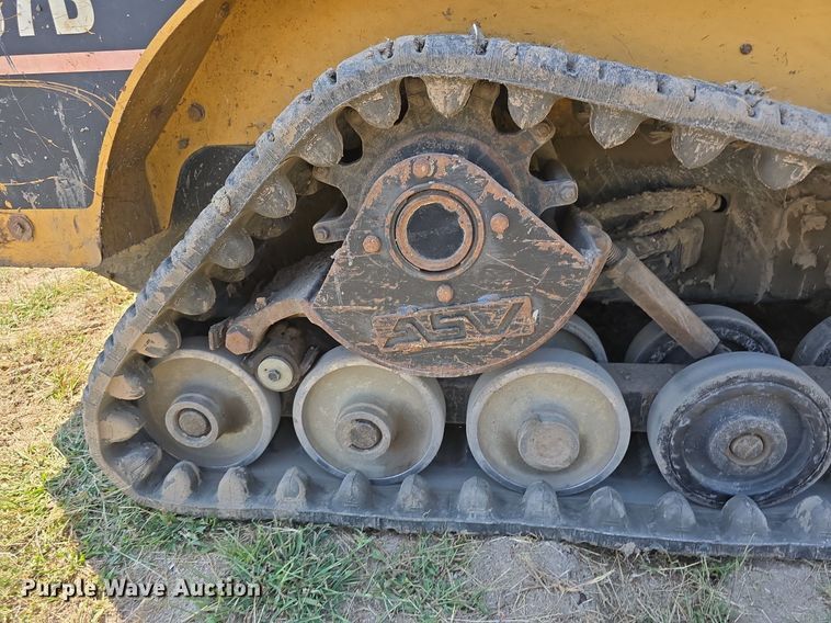 image for item DS4791 2004 Caterpillar 257B tracked skid steer loader