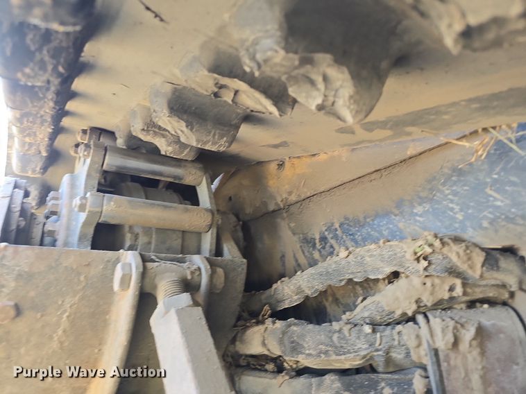 image for item DS4791 2004 Caterpillar 257B tracked skid steer loader