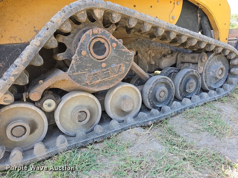 image for item DS4791 2004 Caterpillar 257B tracked skid steer loader