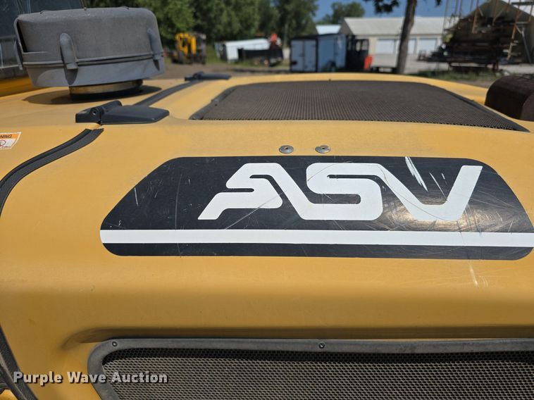 image for item DS4792 2000 ASV Posi-Track 4810 tracked skid steer loader