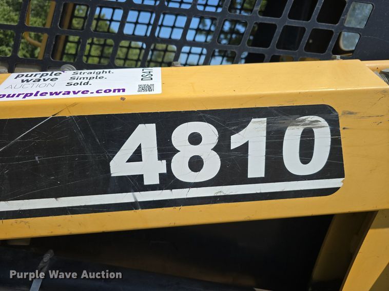 image for item DS4792 2000 ASV Posi-Track 4810 tracked skid steer loader