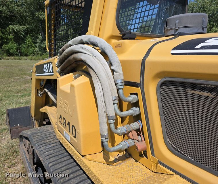 image for item DS4792 2000 ASV Posi-Track 4810 tracked skid steer loader