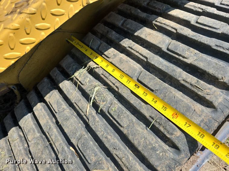 image for item DS4792 2000 ASV Posi-Track 4810 tracked skid steer loader