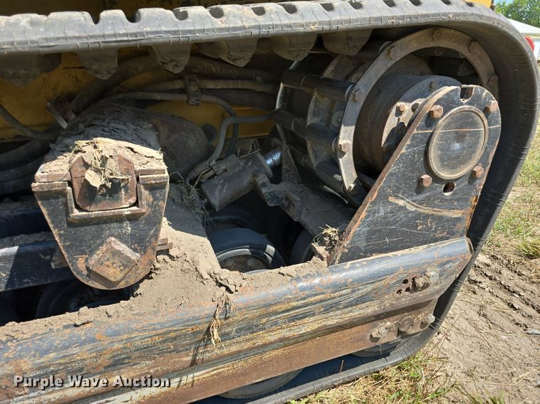 image for item DS4792 2000 ASV Posi-Track 4810 tracked skid steer loader