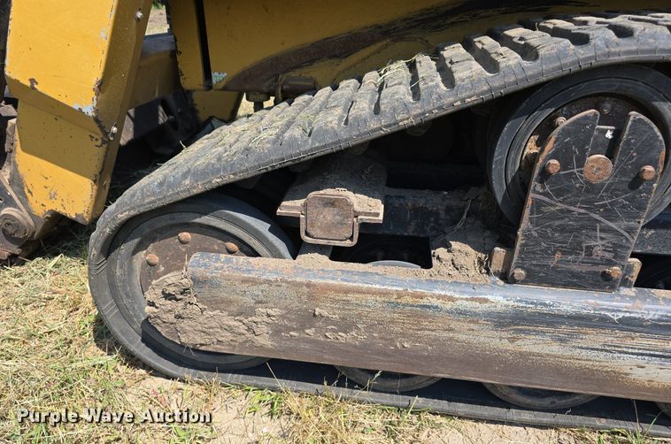 image for item DS4792 2000 ASV Posi-Track 4810 tracked skid steer loader