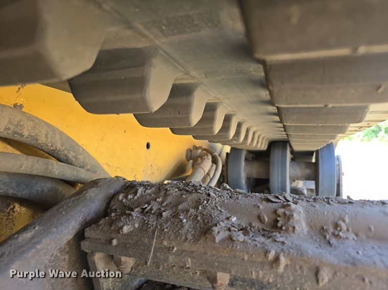 image for item DS4792 2000 ASV Posi-Track 4810 tracked skid steer loader