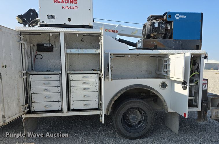 image for item DS4832 2019 Dodge Ram 5500HD utility / service truck