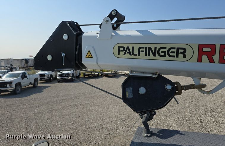 image for item DS4832 2019 Dodge Ram 5500HD utility / service truck