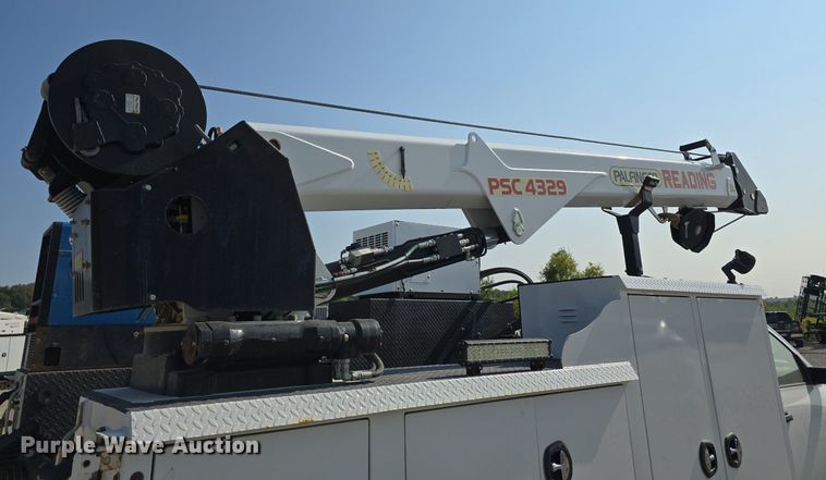 image for item DS4832 2019 Dodge Ram 5500HD utility / service truck