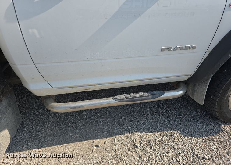 image for item DS4832 2019 Dodge Ram 5500HD utility / service truck