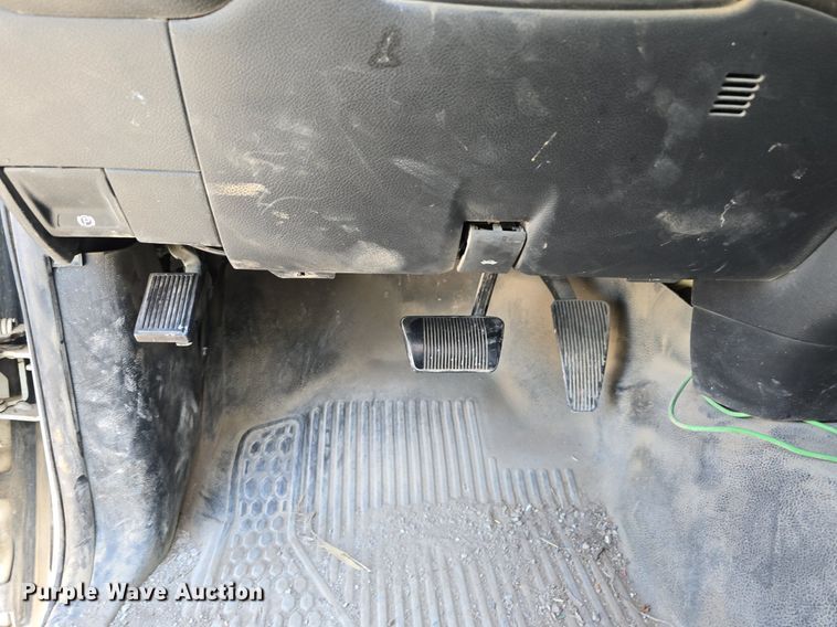 image for item DS4832 2019 Dodge Ram 5500HD utility / service truck