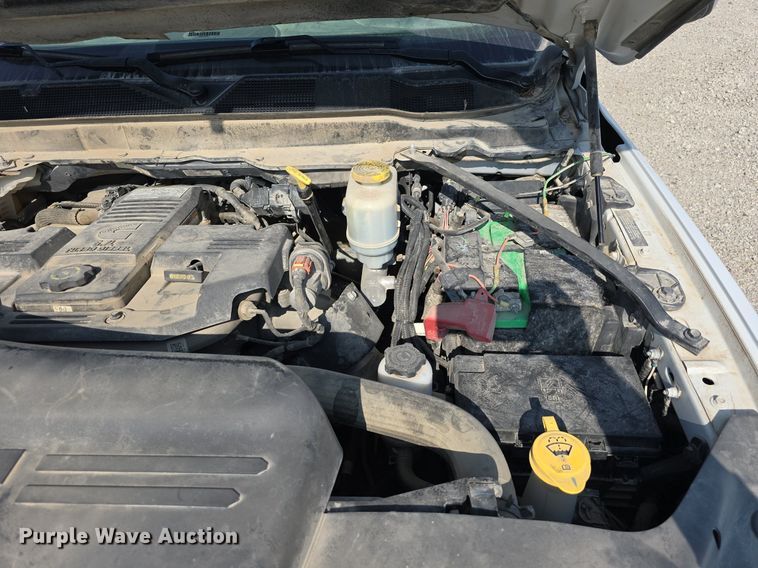 image for item DS4832 2019 Dodge Ram 5500HD utility / service truck