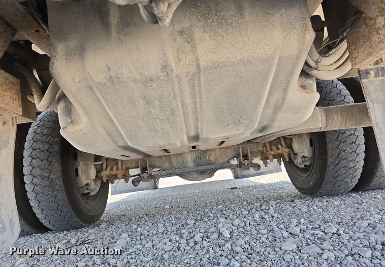 image for item DS4832 2019 Dodge Ram 5500HD utility / service truck