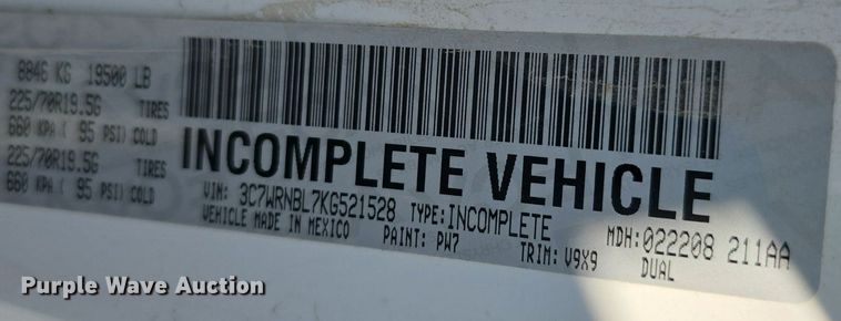 image for item DS4832 2019 Dodge Ram 5500HD utility / service truck