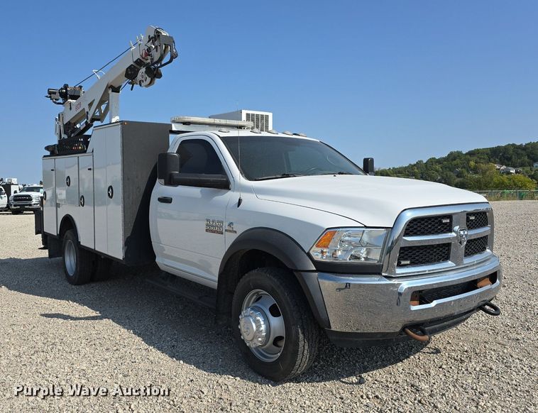 image for item DS4833 2018 Dodge Ram 5500HD utility / service truck