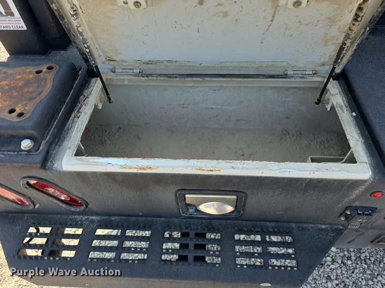 image for item DS4833 2018 Dodge Ram 5500HD utility / service truck