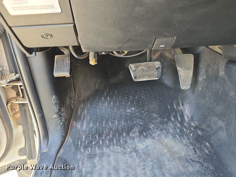 image for item DS4833 2018 Dodge Ram 5500HD utility / service truck