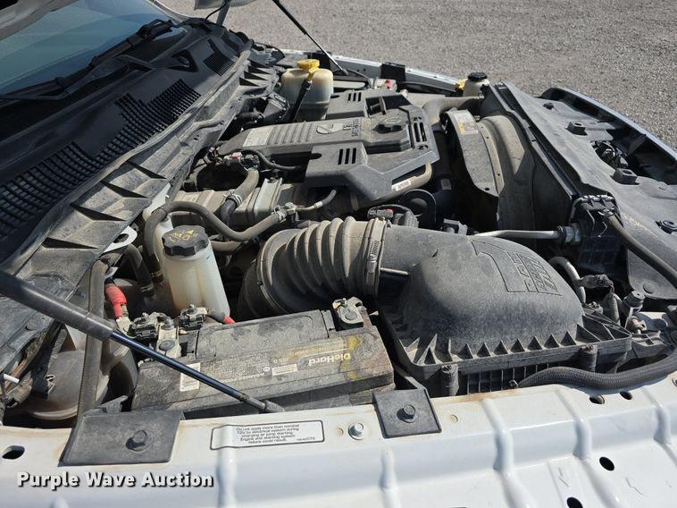 image for item DS4833 2018 Dodge Ram 5500HD utility / service truck