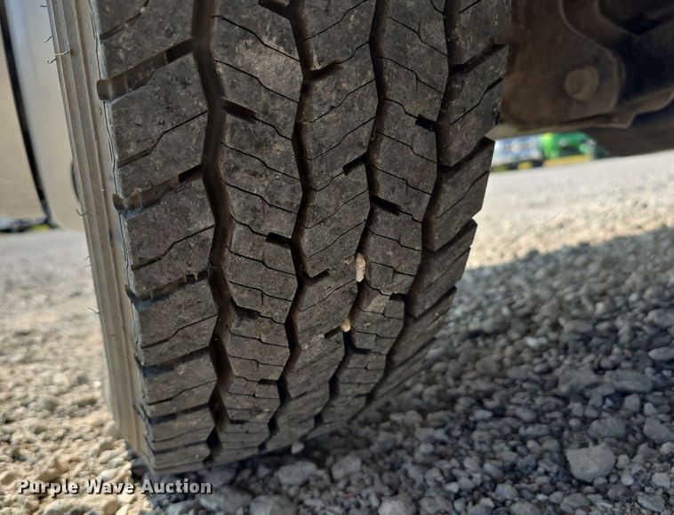 image for item DS4833 2018 Dodge Ram 5500HD utility / service truck