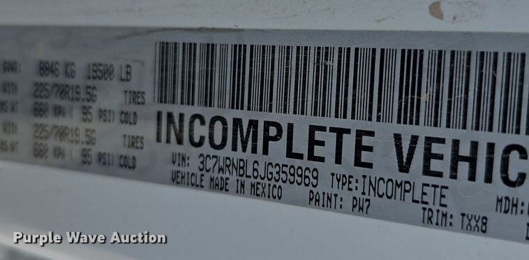 image for item DS4833 2018 Dodge Ram 5500HD utility / service truck