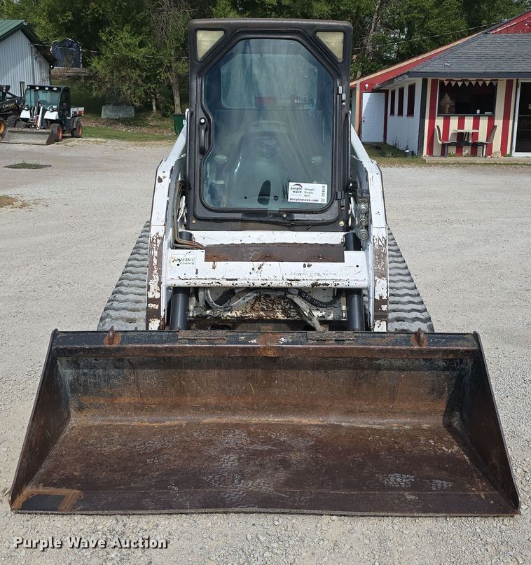 image for item DS4849 2006 Bobcat T180 tracked skid steer loader