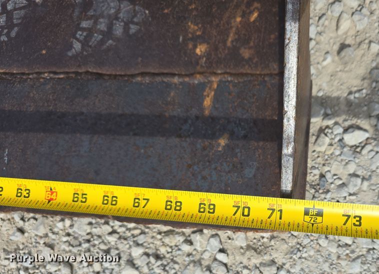 image for item DS4849 2006 Bobcat T180 tracked skid steer loader