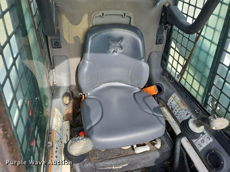 image for item DS4849 2006 Bobcat T180 tracked skid steer loader