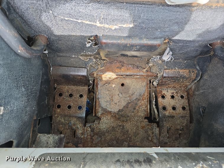 image for item DS4849 2006 Bobcat T180 tracked skid steer loader