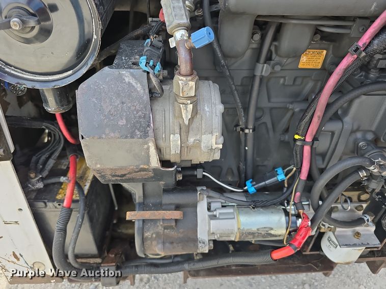 image for item DS4849 2006 Bobcat T180 tracked skid steer loader