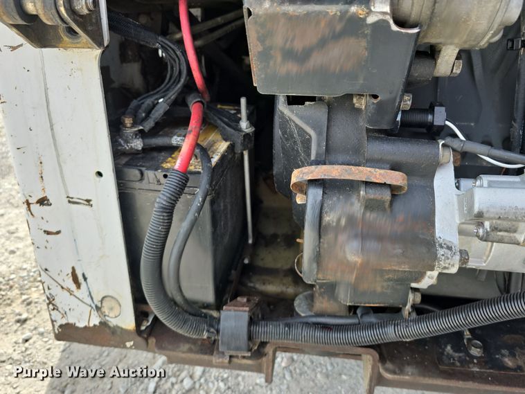 image for item DS4849 2006 Bobcat T180 tracked skid steer loader