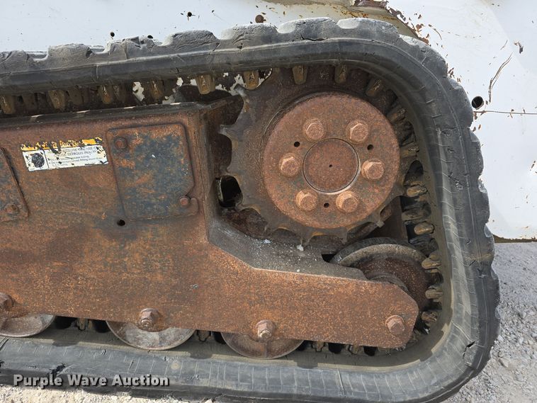 image for item DS4849 2006 Bobcat T180 tracked skid steer loader