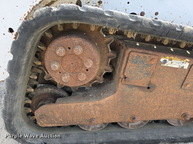 image for item DS4849 2006 Bobcat T180 tracked skid steer loader