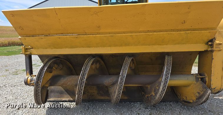 image for item DS4850 1981 Brown Bear II Series D tractor